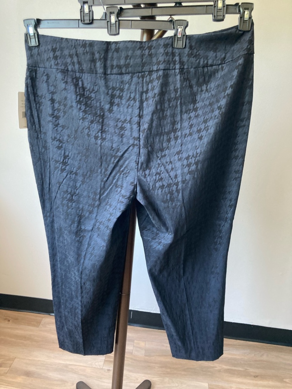 Zac & Rachel pull on pant navy blue & black print office 27 in inseam 22W - Picture 15 of 17